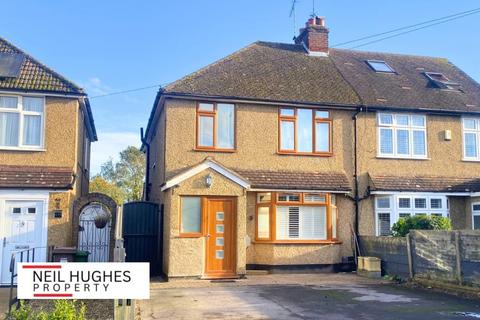 4 bedroom semi-detached house for sale, Park Street Lane, Park Street, St. Albans, Hertfordshire. AL2