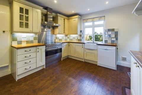 3 bedroom cottage for sale, Town Hill, Lamberhurst, Tunbridge Wells