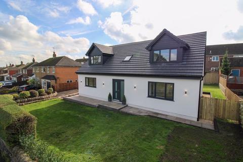 3 bedroom detached house for sale, Armshead Road, Staffordshire Moorlands, ST9