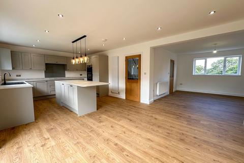 137 Armshead Road, Werrington, Stoke-on-trent, ST9 0EL