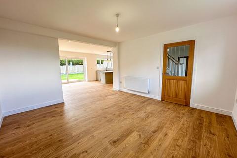 137 Armshead Road, Werrington, Stoke-on-trent, ST9 0EL