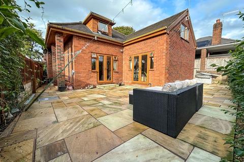 3 bedroom detached house for sale, Endon Road, Brown Edge.  ST6 8PF