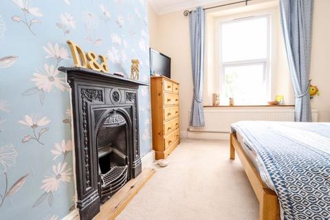 14 Strode Road, Clevedon, BS21 6QB