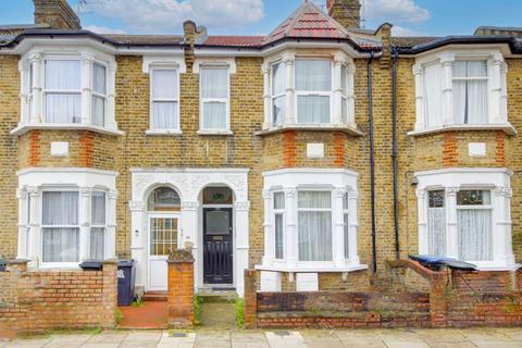 2 bedroom apartment for sale, Derby Road, Enfield