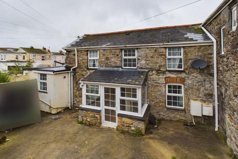 2 bedroom character property for sale, William Street, Camborne - Character cottage in a tucked away location