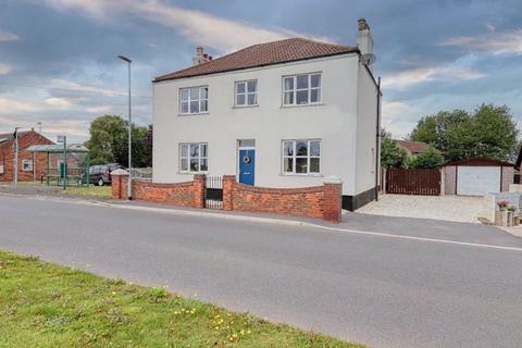 undefined, Main Street, Althorpe