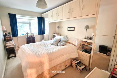 1 bedroom flat for sale, Leicester Road, New Barnet EN5