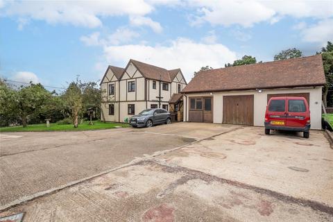 4 bedroom detached house for sale, Eastern Way, Bedfordshire LU7