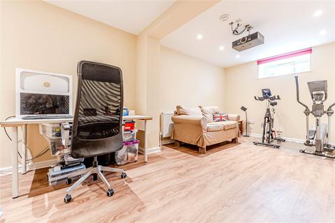 4 bedroom detached house for sale, Stone Mill, Newlay Wood Avenue, Horsforth, Leeds, West Yorkshire