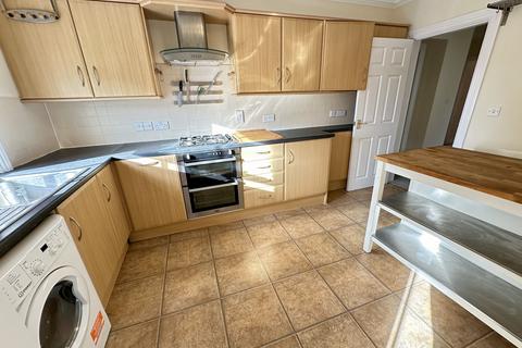 3 bedroom apartment to rent, The Mappin 9 Wisteria Gardens 10 Sharrow Lane Sharrow Sheffield S11 8AA