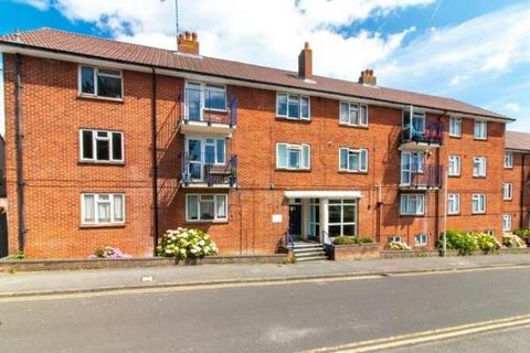 2 bedroom apartment for sale, North Street, Kent CT19