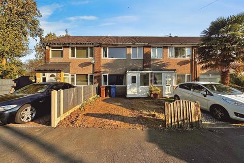 3 bedroom terraced house for sale, Winster Grove, Stockport SK2