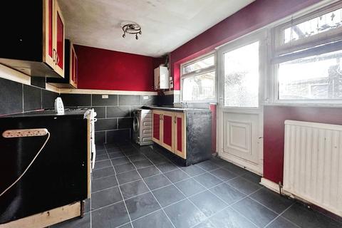 3 bedroom terraced house for sale, Winster Grove, Stockport SK2