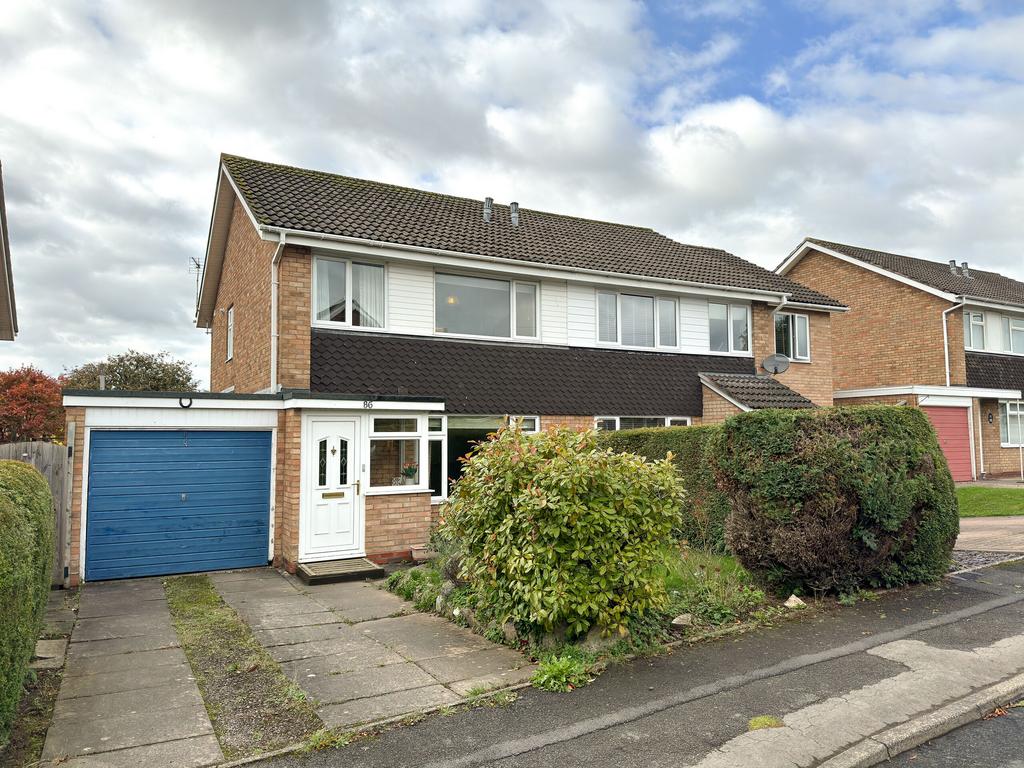 Gorsty Lane, Hampton Dene, Hereford, HR1 4 bed semidetached house for