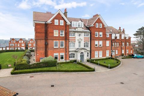 2 bedroom apartment for sale, Eversley Park, Folkestone, CT20