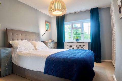 17 Fettiplace Close, Appleton, Abingdon, OX13 5LQ