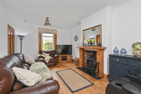2 Crichton Drive, Pathhead, EH37 5QL
