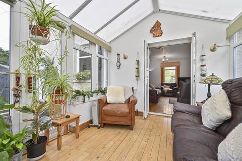 2 Crichton Drive, Pathhead, EH37 5QL