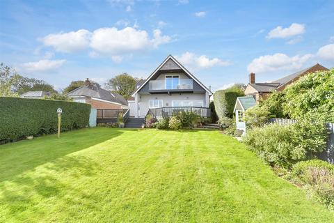 6 bedroom detached house for sale, Capel-Le-Ferne, Capel-Le-Ferne, Folkestone, Kent