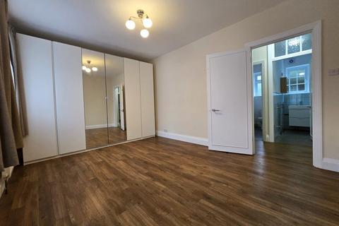 2 bedroom flat to rent, Hendon Park Mansions, Wykeham Road, NW4