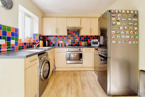 2 bedroom end of terrace house for sale, Bloomfield Road, Bristol, BS4