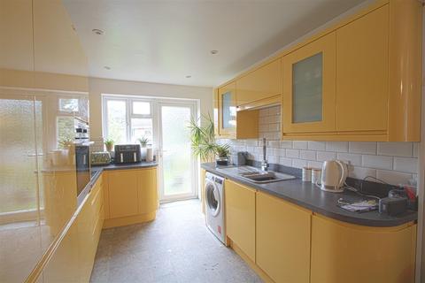 5 Copford Close, Billericay, CM11 2DX