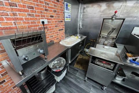 Takeaway for sale, Leasehold Fried Chicken Takeaway Located In Winson Green