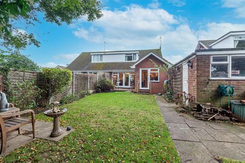 21 Green Lane, Lower Broadheath, Worcester, WR2 6SH