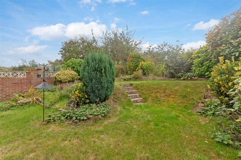 36 Windermere Close, Dartford, DA1 2TX
