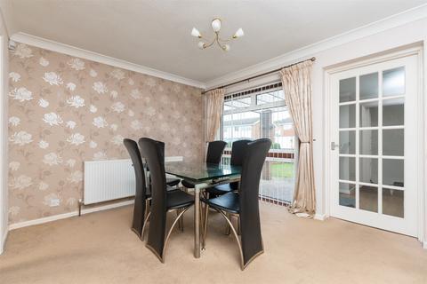 36 Windermere Close, Dartford, DA1 2TX