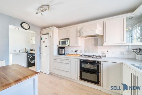 2 Gregory Close, Meppershall, Shefford, SG17 5GA