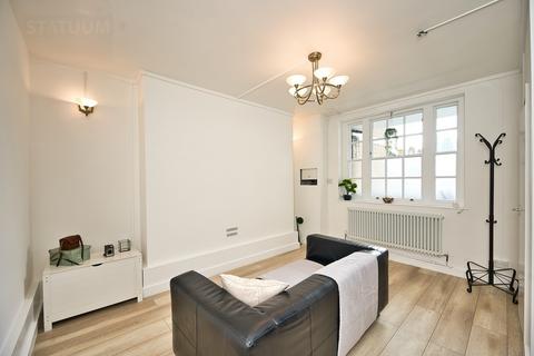 1 bedroom apartment to rent, Page Street, Off Millbank, Westminster, London, SW1P