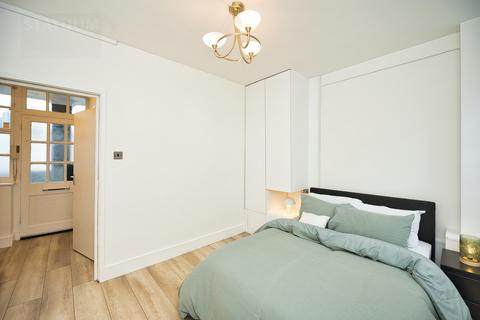 1 bedroom apartment to rent, Page Street, Westminster, London, SW1P