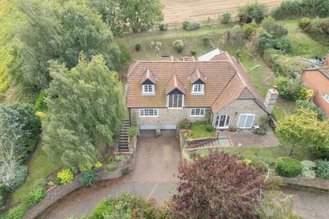 5 bedroom detached house for sale, Beccles Road, Bungay