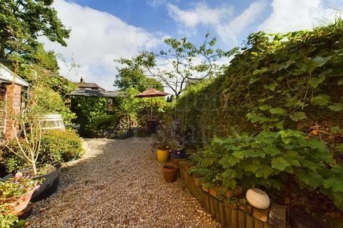 3 bedroom terraced house for sale, Kidderminster Road, Bewdley, DY12 1JE