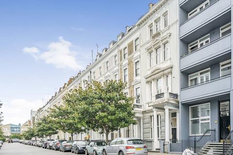 undefined, Arundel Gardens, Ladbroke Grove, London, W11