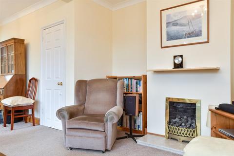 2 bedroom chalet for sale, Solway Avenue, Brighton, East Sussex