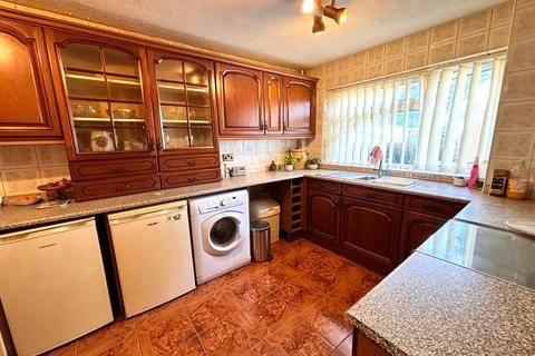 2 bedroom flat for sale, 2 Princes Avenue, Walsall, WS1