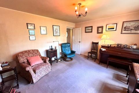 Flat 1, Peregrine House, 2 Princes Avenue, Walsall, WS1 2PH
