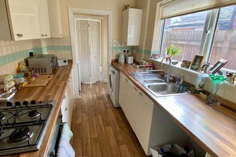 2 bedroom terraced house for sale, Alexandra Road, Grantham, NG31