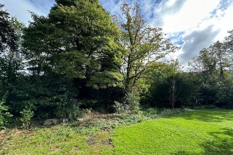 Land for sale, Huddersfield Road, Thongsbridge, Holmfirth, West Yorkshire, HD9 3UA