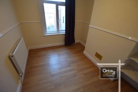 3 bedroom terraced house to rent, Castle Street, SOUTHAMPTON SO14