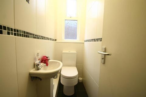 undefined, Meldon Terrace, Heaton
