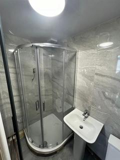 6 bedroom townhouse to rent, Meldon Terrace, Heaton