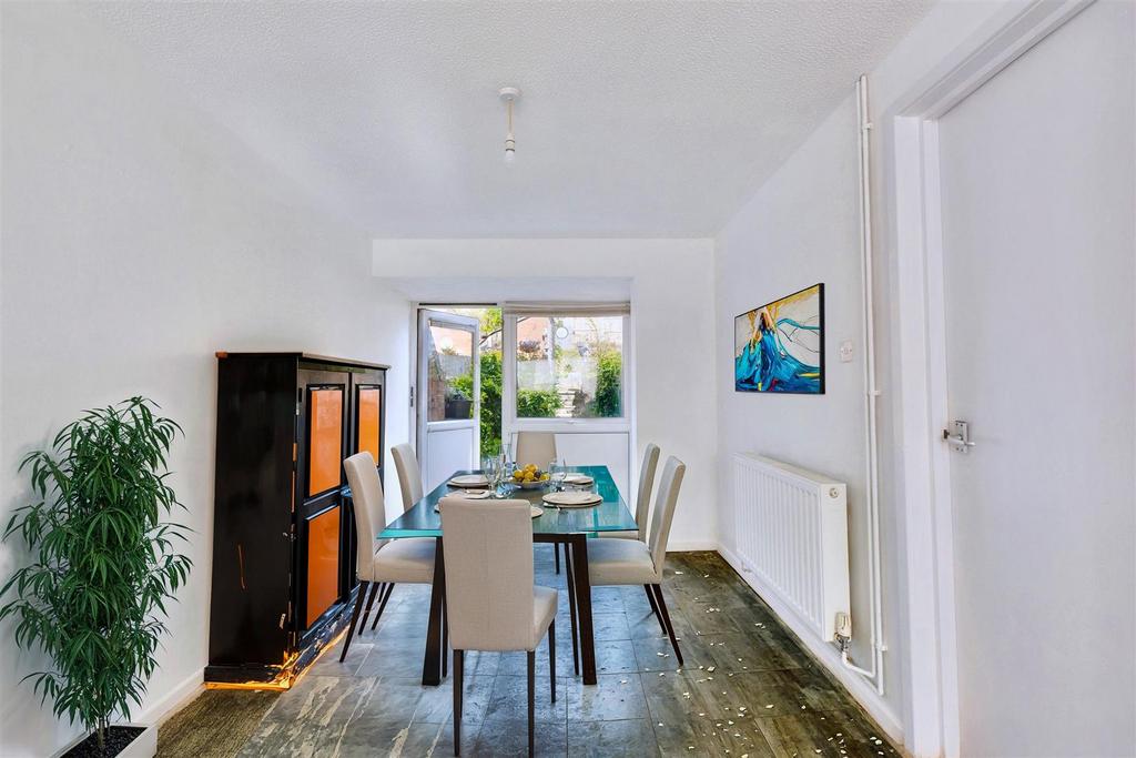 Virtual Staging AI - Dining Room.jpeg
