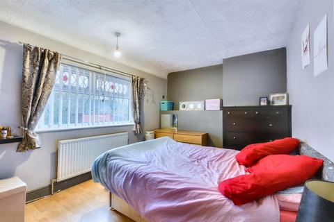 2 bedroom terraced house for sale, Andover Road, Nottingham