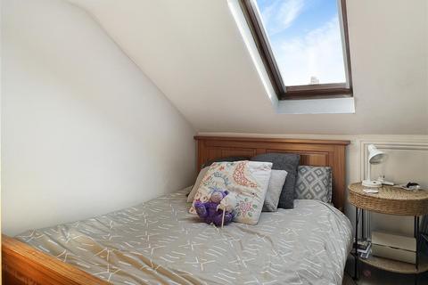 Studio to rent, Catharine Street, Cambridge CB1