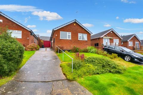 2 bedroom detached bungalow for sale, Hinsley Close, Arnold, Nottingham