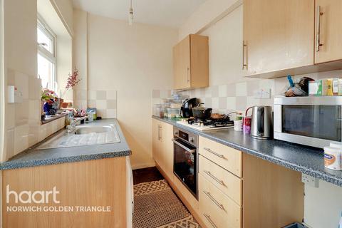 2 bedroom end of terrace house for sale, Swansea Road, Norwich