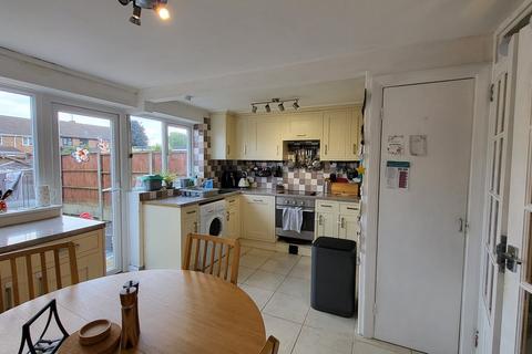 5 Clyde Place, Bletchley, Milton Keynes, MK3 7QN